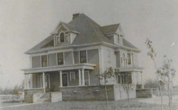 Putnam House